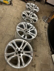VW Savannah R19 5x112 ET33 - 9