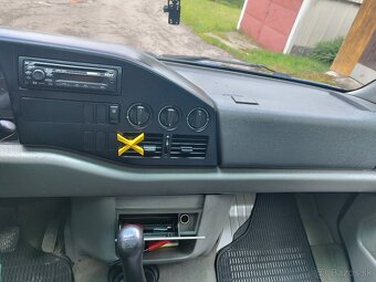 Volkswagen LT Bus 2.5TDI - 9