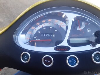 Predám skúter Kymco Vitality - 9