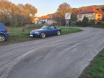 Mazda MX-5 NB Anniversary facelift - 9