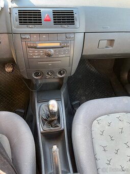 Škoda Fabia 2.0 MPI - 9