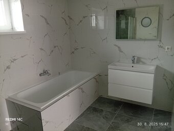 NOVOSTAVBA 4 IZBOVÉHO RODINNÉHO DOMU S TERASOU - 9