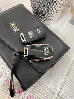 Kia ceed 1,6GDI Gold+ - 9