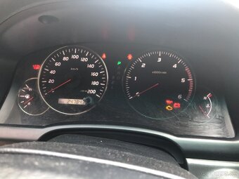 Predám Toyota Land Cruiser J12 3,0 A D-4D 02 - 9