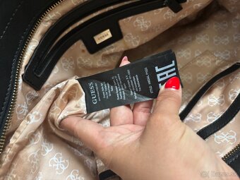 Guess shopper - 9