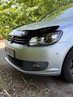 Volkswagen Touran 7 Miestne / Xenon / LED / Tempomat - 9