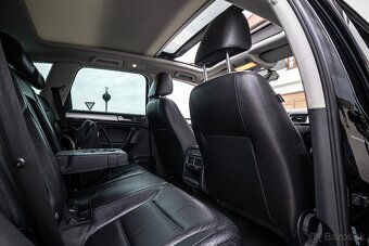 Volkswagen Touareg 3.0 TDi nové rozvody - 9