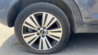 346. KIA SPORTAGE 1.7crdi D4FD Na náhradní díly - 9