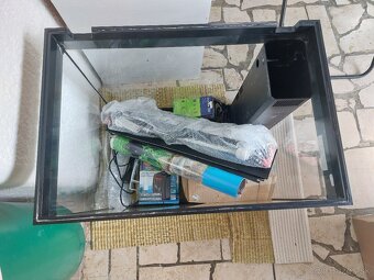 Akvárium JUWEL Lid 120l LED dub. farby - 9