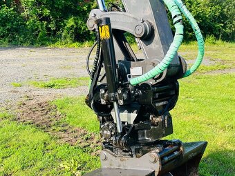 Pásové rypadlo Volvo ECR88D - 9