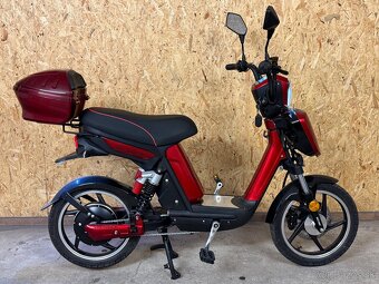 NOVÁ e-Babeta RACCEWAY 2025 + ZÁRUKA - 9