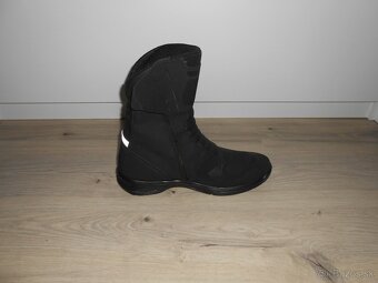 Predam nove moto topanky znacky FALCO ATLAS 2 o velkosti EU - 9
