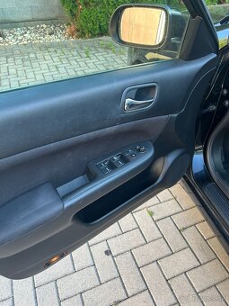 Honda Accord VII 2.0 - 9