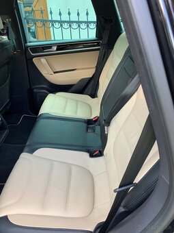 Volksvagen Touareg 3.0 TDi - 9