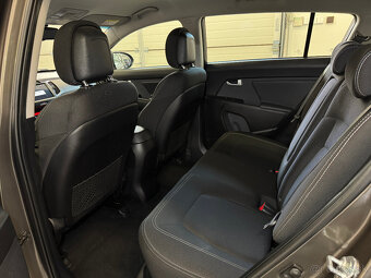 Kia Sportage 1.6 GDI 99 kW rv.11/2014 koupeno v čr 2 majitel - 9