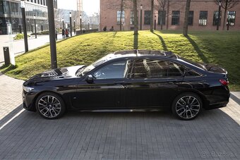 BMW 750 Li PRENÁJOM - 9