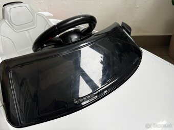 Elektrické auto Audi RS TT - 9