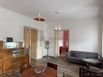 Na prenájom exkluzívny 2-izbový byt v historickom centre Nit - 9