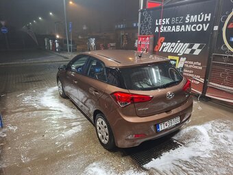 Hyundai i20 1.25 62kw M5 - 9