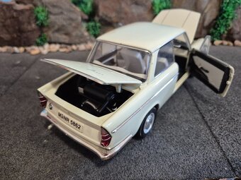 Prodám model 1:18 BMW LS luxus - 9