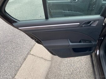 Škoda Superb 1.6 TDI CR DPF Ambition - 9