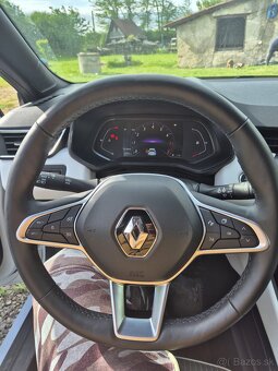 Renault Clio V 1.33 103 kW - 9
