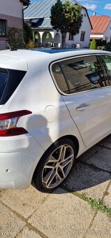 Peugeot 308 1.2 puretech 96kw GT Line - panoráma - 9