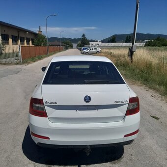 Škoda Octavia sedan 1, 6TDI - 9