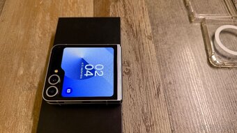 Vymenim Samsung Flip 6 modry zaruka rok a pol + obaly - 9