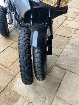 Predám Suzuki v-strom - 9