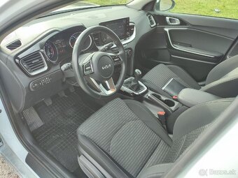 Predám Kia ceed SW 1.5tgdi - 9