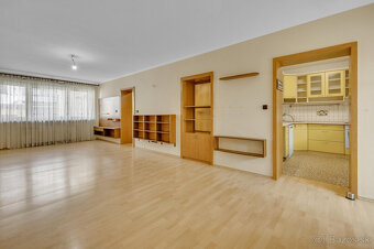 Senec – NA PREDAJ 4 izbový, celo podpivničený RD, vo vyhľadá - 9
