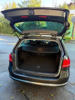 VW Passat b7 2.0TDI DSG - 9