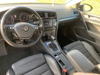 VOLKSWAGEN GOLF 7 1.6 TDI DSG - 9