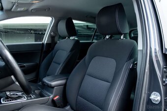 Kia Sportage 1.6 T-GDi / ZÁRUKA 10/2026 / - 9