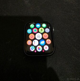 Apple Watch SE 2020 Space Gray (čierny) - 9