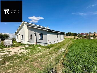 MOŽNOSŤ VIDIEŤ  - Novostavba 4-izbového RD obec Červeník, ok - 9