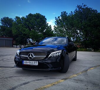 LUXUSNÝ 2020 MERCEDES COMBI C200D METALLIC BLACK FACELIFT - 9