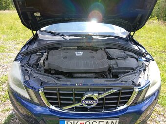 PREDÁM VOLVO XC 60 2,4 L D 5 OCEAN RACE - 9