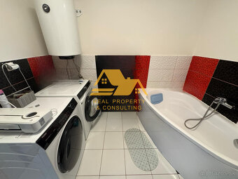 Predám rodinný dom v obci Žitavce - 9