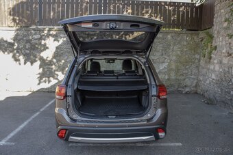 MITSUBISHI OUTLANDER 2.2 DI-D Intense+ A/T - 9