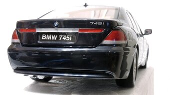 Predám model BMW 745i, e65, mierka 1:18, KYOSHO. - 9