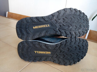 Panske bezecke tenisky MERRELL Fly Srtike. - 9