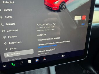 Tesla Model Y Premium Long Range AWD 514PS Fabrická Záruka - 9
