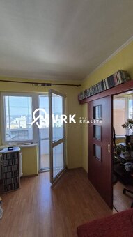 PRIESTRANNÝ 4 IZBOVÝ BYT S 2 LOGGIAMI, PEKINSKÁ, SÍDL. ŤAHAN - 9