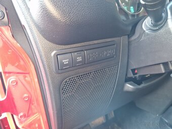 Jeep Wrangler Rubicon - 9