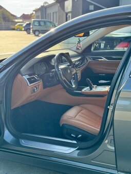 BMW rad 7 730Ld xDrive A/T - 9