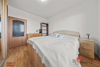 Svetlý 4-izbový byt s lodžiou a krásnym výhľadom – ideálne b - 9