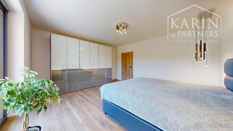 Nadštandardná novostavba s prémiovými prvkami plná pohodlia - 9
