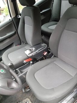 Predám diely na skoda Fabia 1.4TD 55kw kód AMF rok 2005 - 9